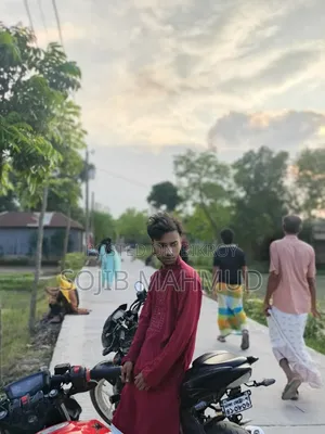 সুজুকি জিক্সার ২০১৮ ব্ল্যাক