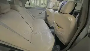 Toyota Corolla 2002 Gold