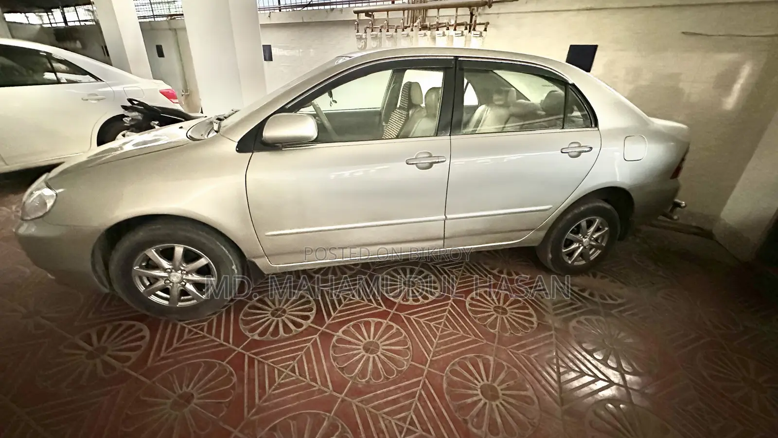 Toyota Corolla 2002 Gold