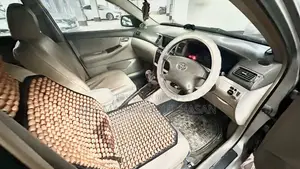 Toyota Corolla 2002 Gold