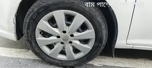 টয়োটা এক্সিও ২০১২ সাদা
