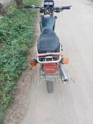 মোটরসাইকেল ২০০৫ নীল