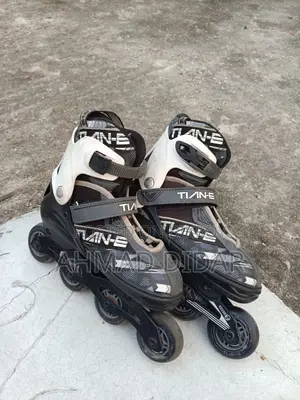Skate Shoes for sale.