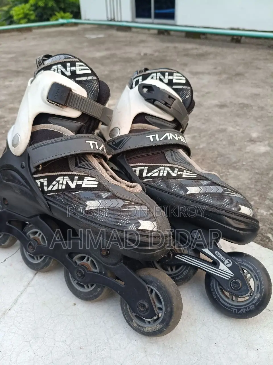 Skate Shoes for sale.