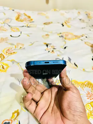 Apple iPhone 12 64 GB Blue