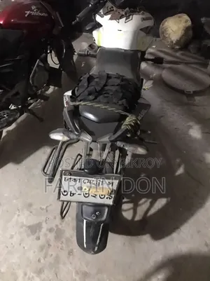 Bajaj Pulsar NS 160 2017 White