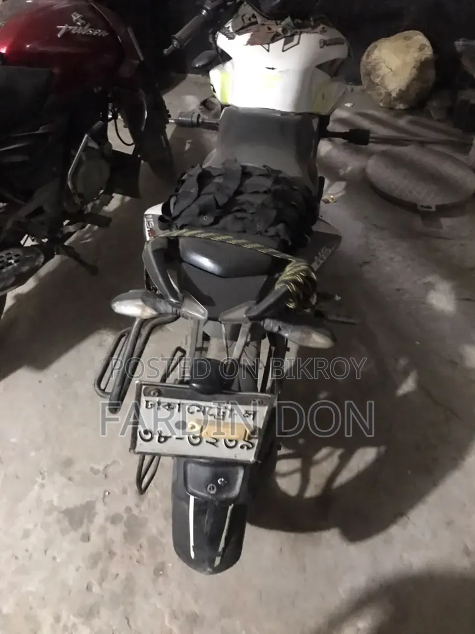 Bajaj Pulsar NS 160 2017 White