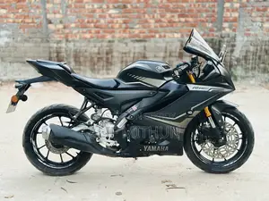Yamaha R15M 2022 Black