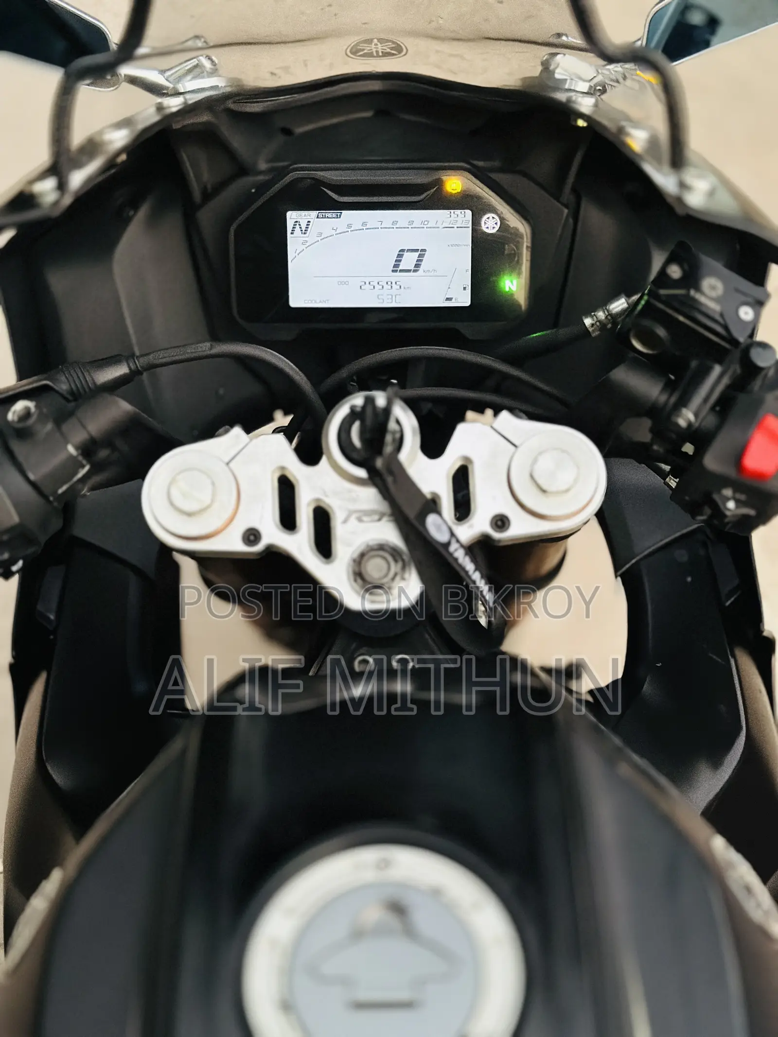 Yamaha R15M 2022 Black