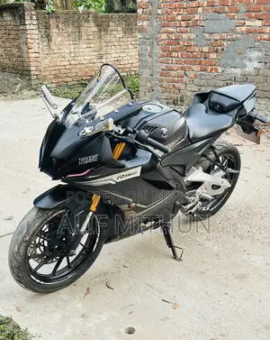 Yamaha R15M 2022 Black