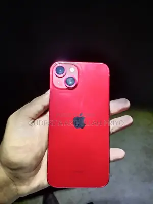 Apple iPhone 13 128 GB Red