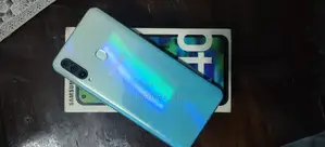 Samsung Galaxy M40 128 GB Blue