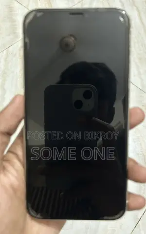 অ্যাপল আইফোন ১১ ৬৪ জিবি সাদা