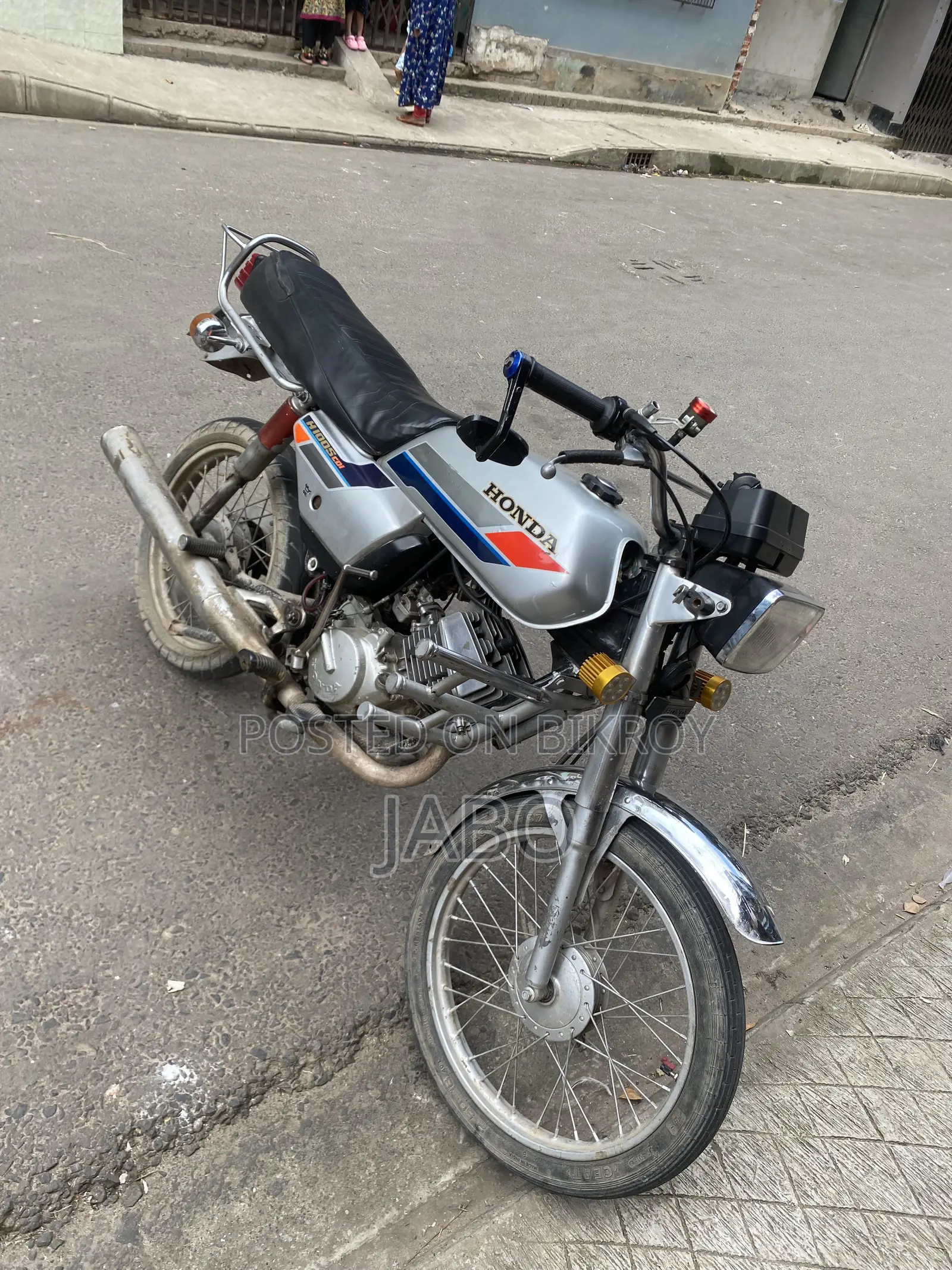 Honda 1988 Silver
