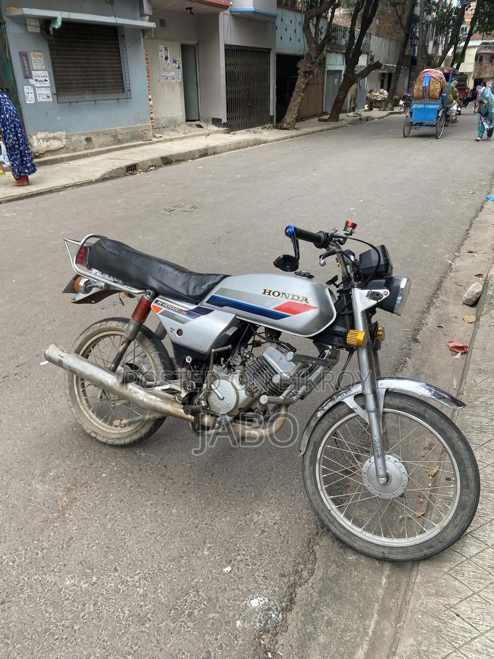 Honda 1988 Silver