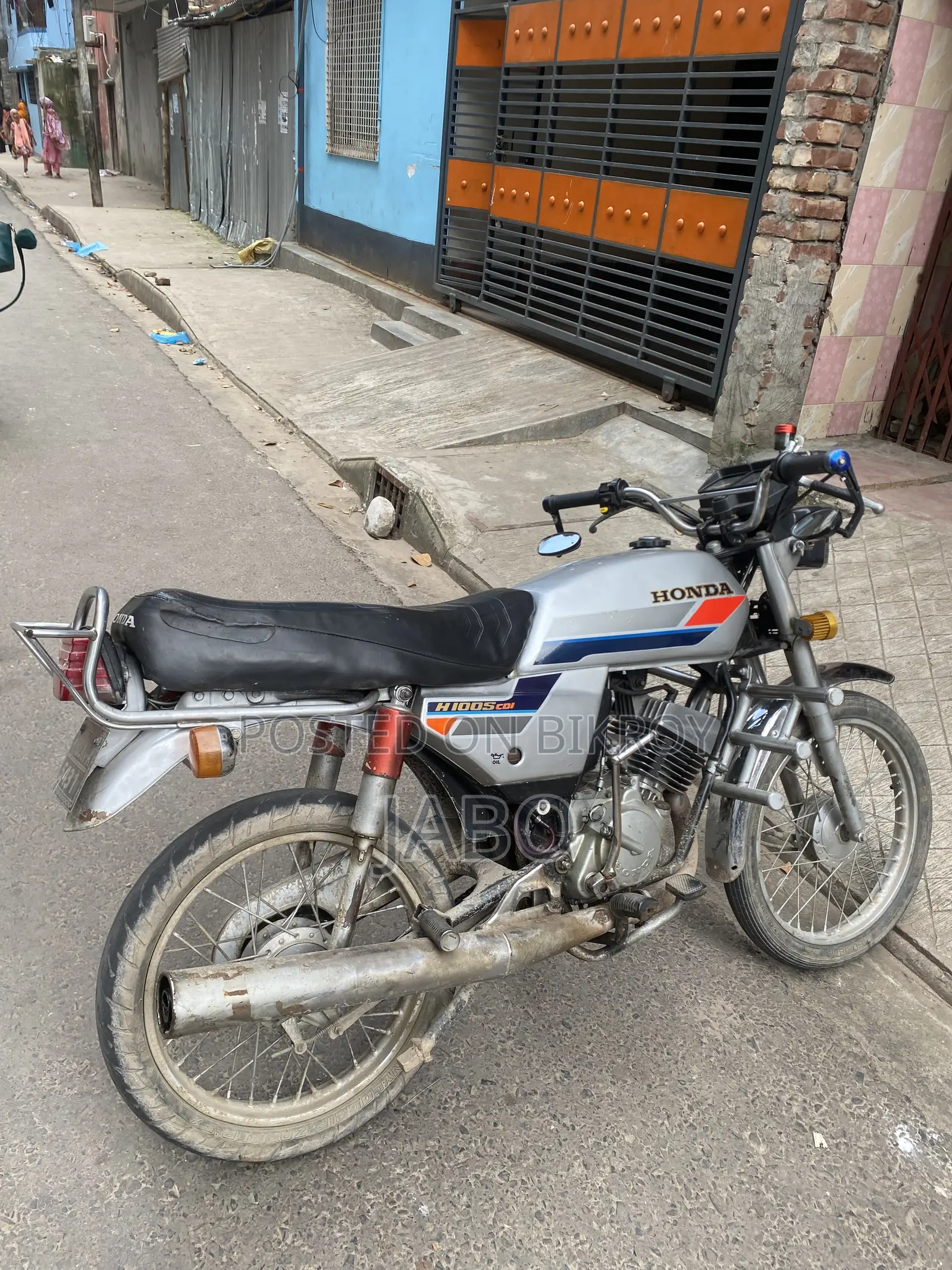 Honda 1988 Silver
