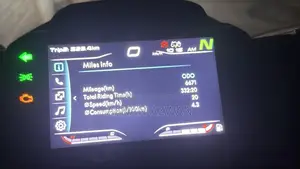 সিএফমোটো ৩০০এসআর ২০২৫ সাদা