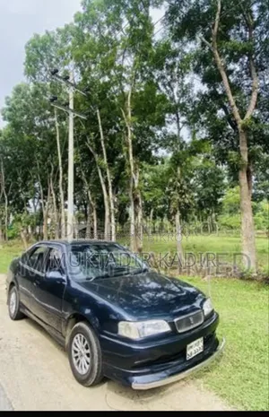 টয়োটা করোল্লা সেডান অটোমেটিক ১৯৯৭ নীল