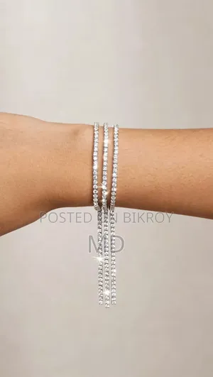 Attractive Model Bangles
