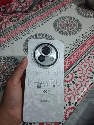 মেইজু লাকি ০৮ ২৫৬ জিবি সাদা