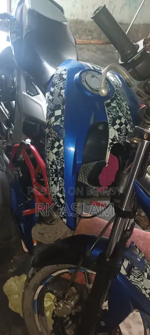 TVS Apache RTR 160 4V 2022 Blue