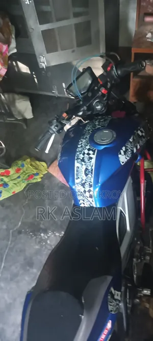 TVS Apache RTR 160 4V 2022 Blue