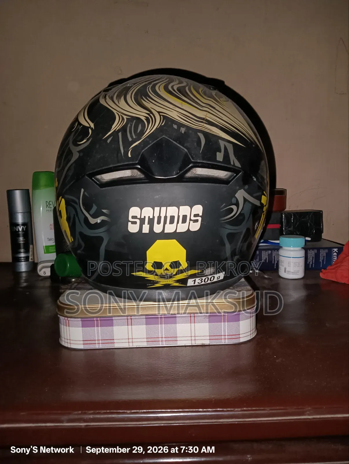 Studds Thunder Helmet