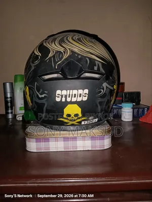 Studds Thunder Helmet