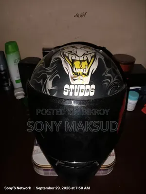 Studds Thunder Helmet