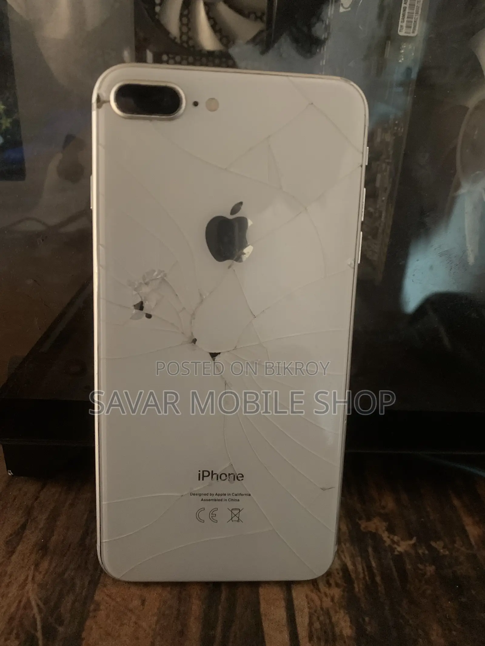 অ্যাপল আইফোন ৮ প্লাস ২৫৬ জিবি সাদা