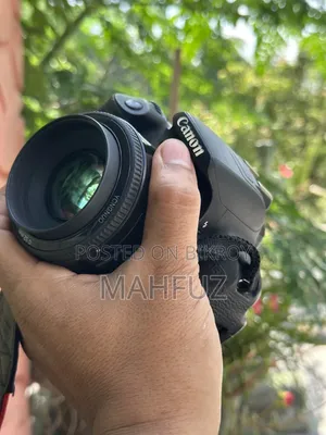 ক্যানন ৭০০ ডি