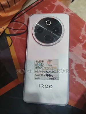 iQOO Z10 256 GB White