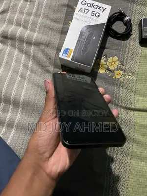New Samsung Galaxy A17 5G 128 GB Black