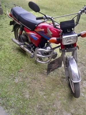 Honda 2008 Red