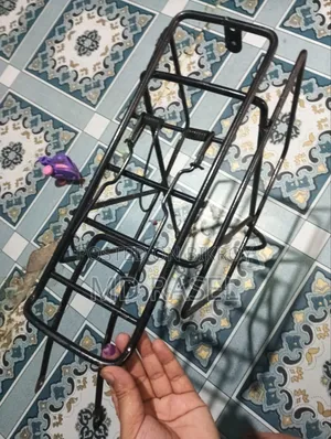 Bicycle rear carrier