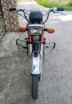 Honda 2008 Red