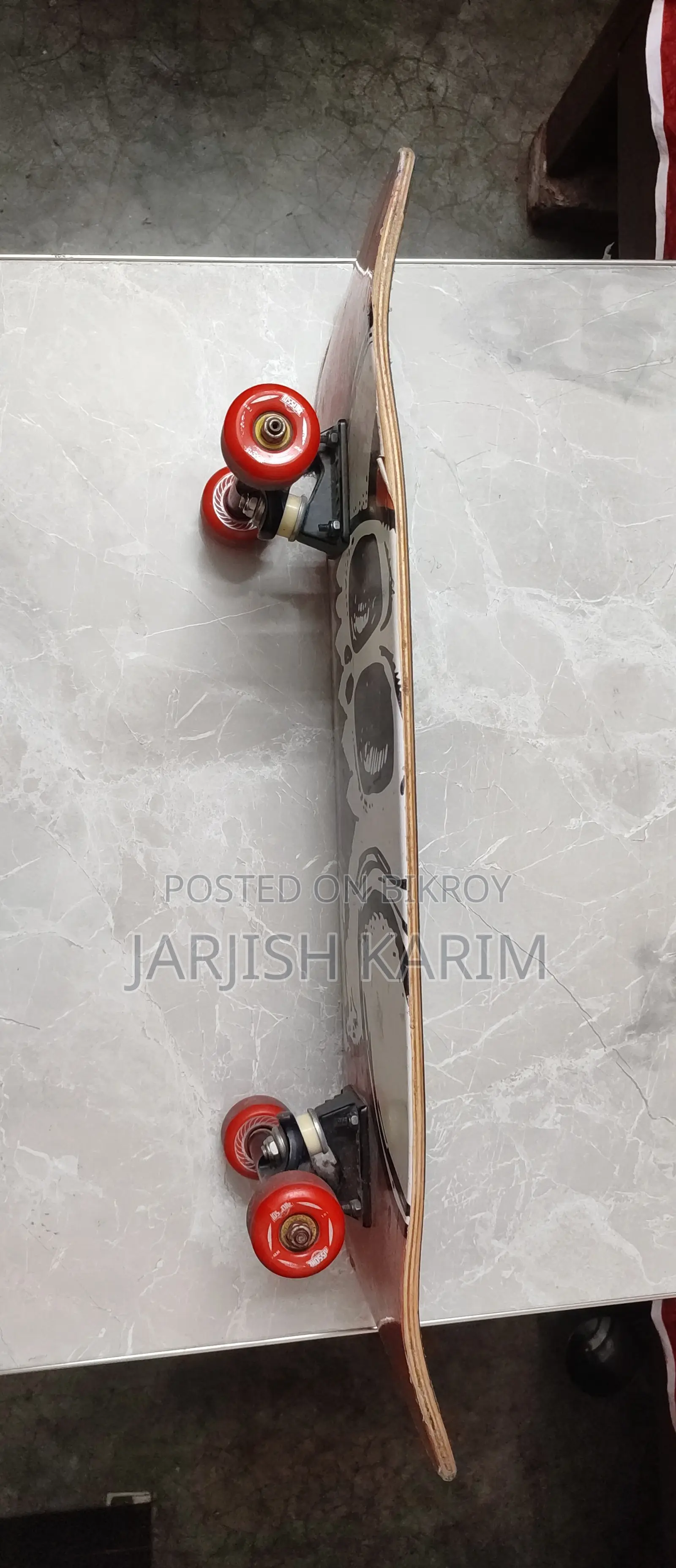 Skateboard