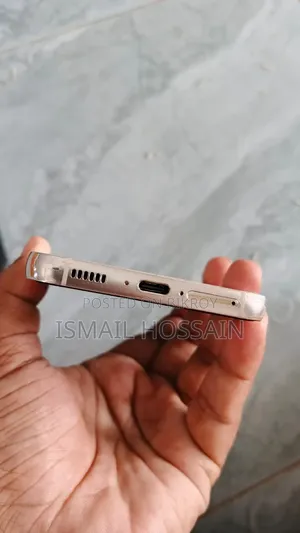 স্যামসাং গ্যালাক্সি এস২৩ ২৫৬ জিবি হোয়াইট