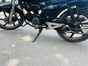 Runner Bullet 100 2016 Black