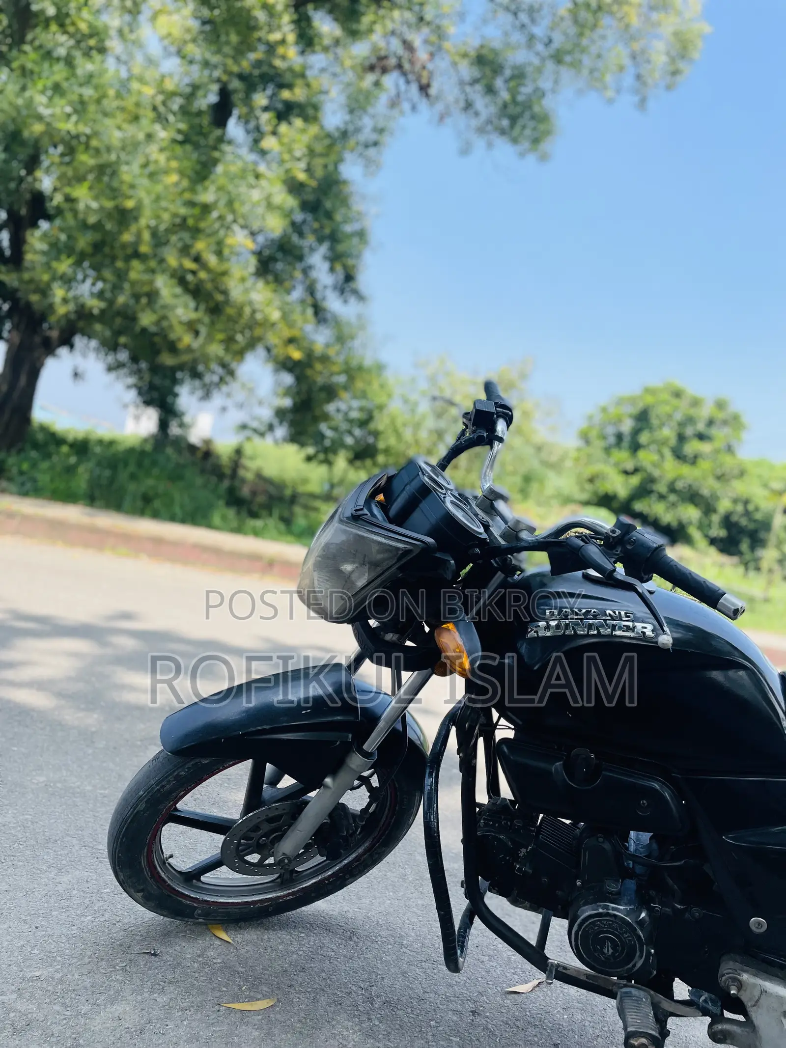 Runner Bullet 100 2016 Black