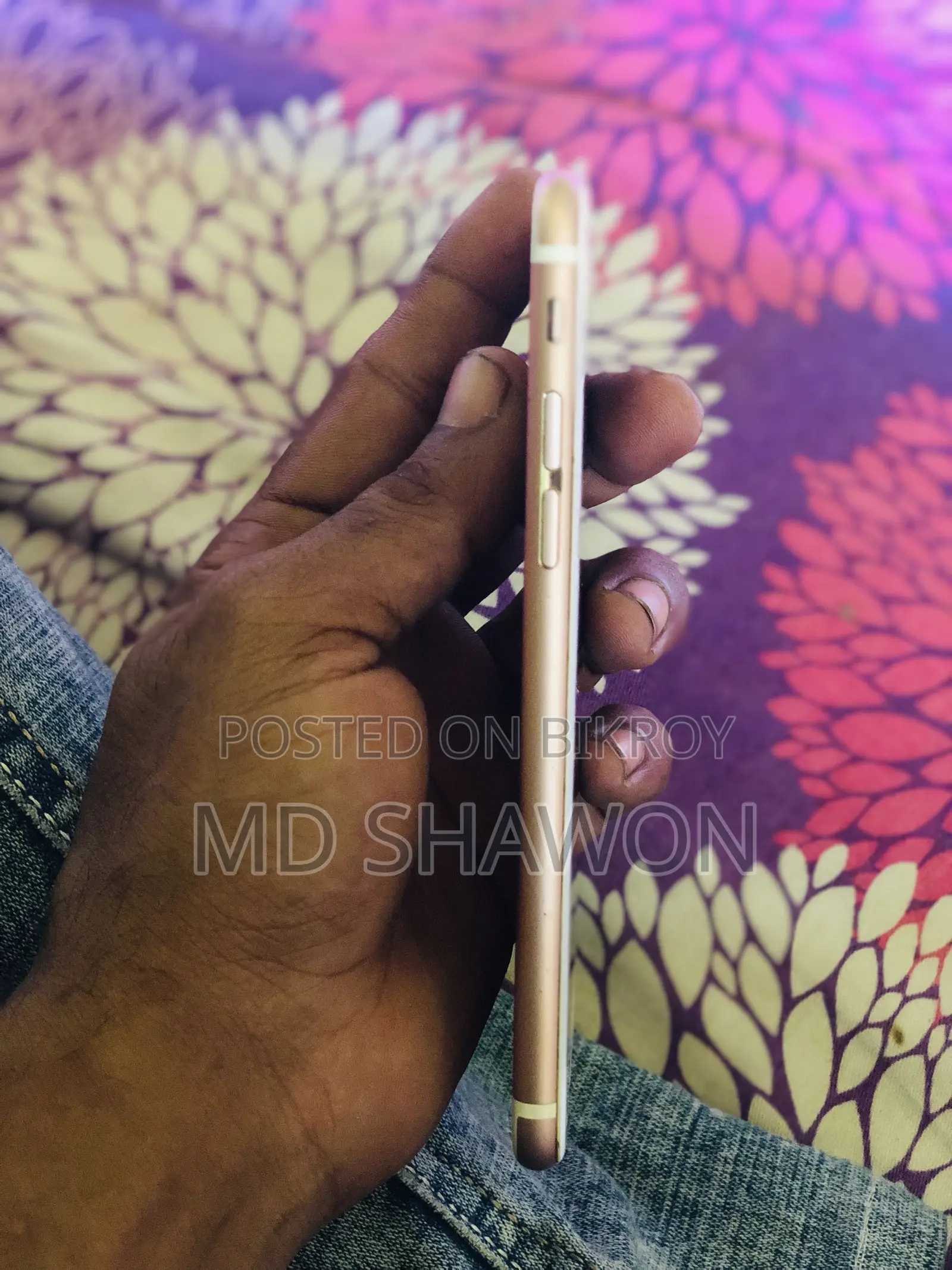 Apple iPhone 6s 64 GB Rose Gold