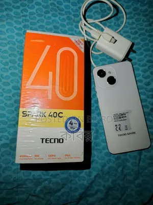 Tecno Spark 40C 128 GB White