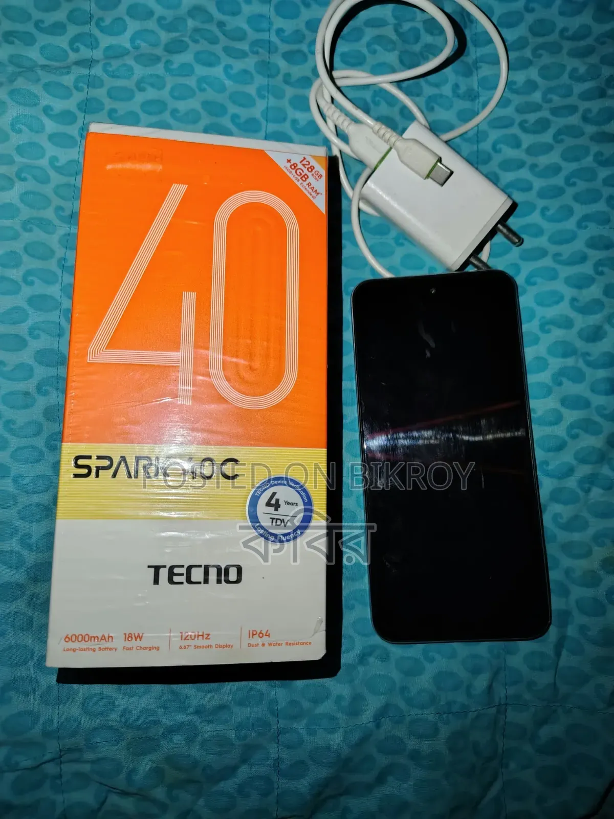 Tecno Spark 40C 128 GB White