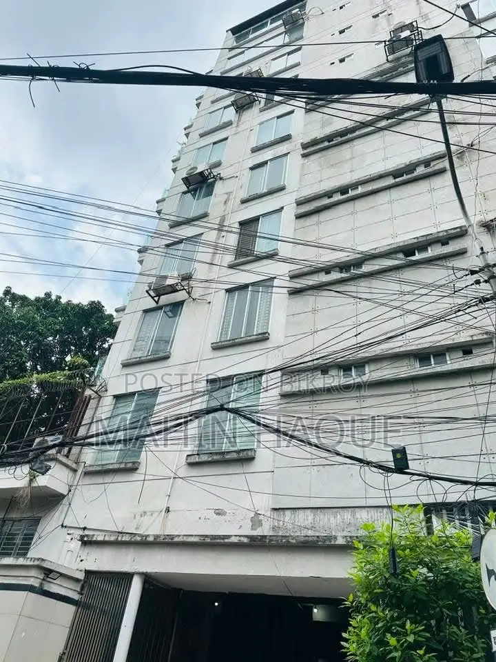 4 Bedroom Apartment in Banani for sale