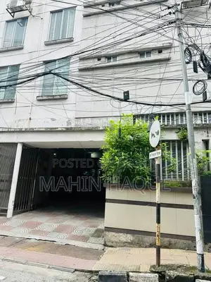 4 Bedroom Apartment in Banani for sale