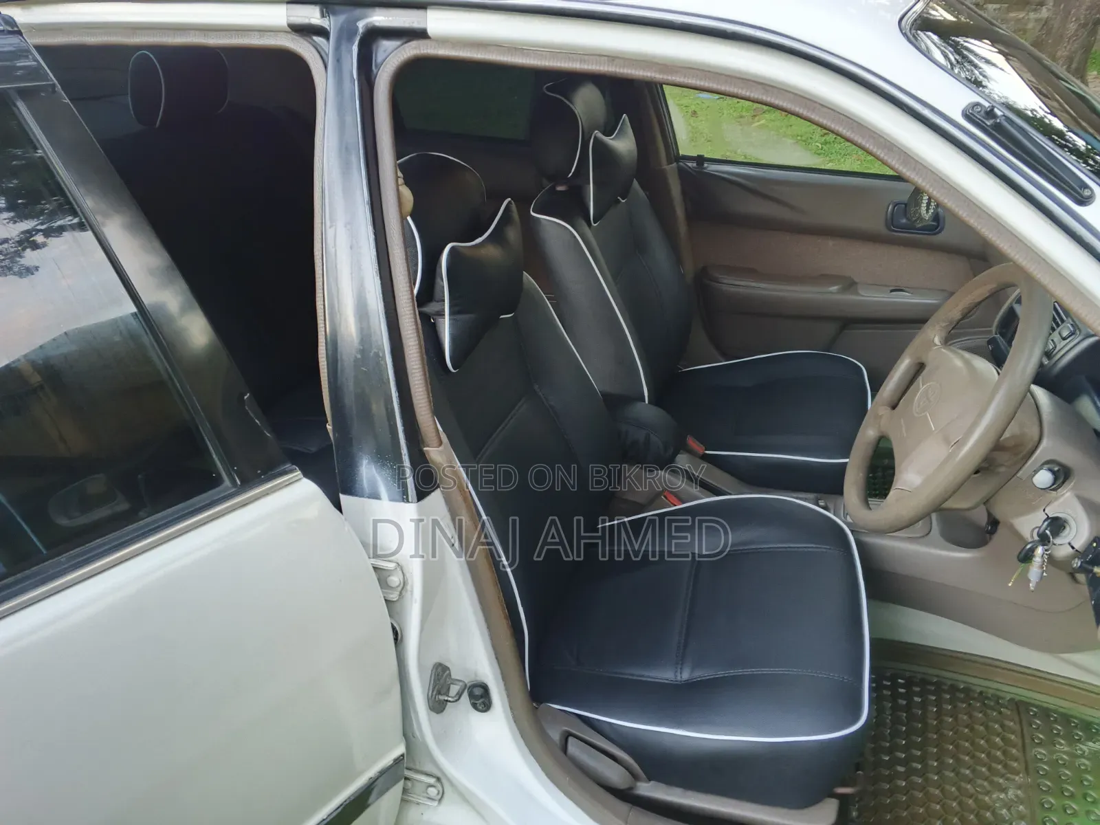 Toyota Corolla Sedan 1997 White