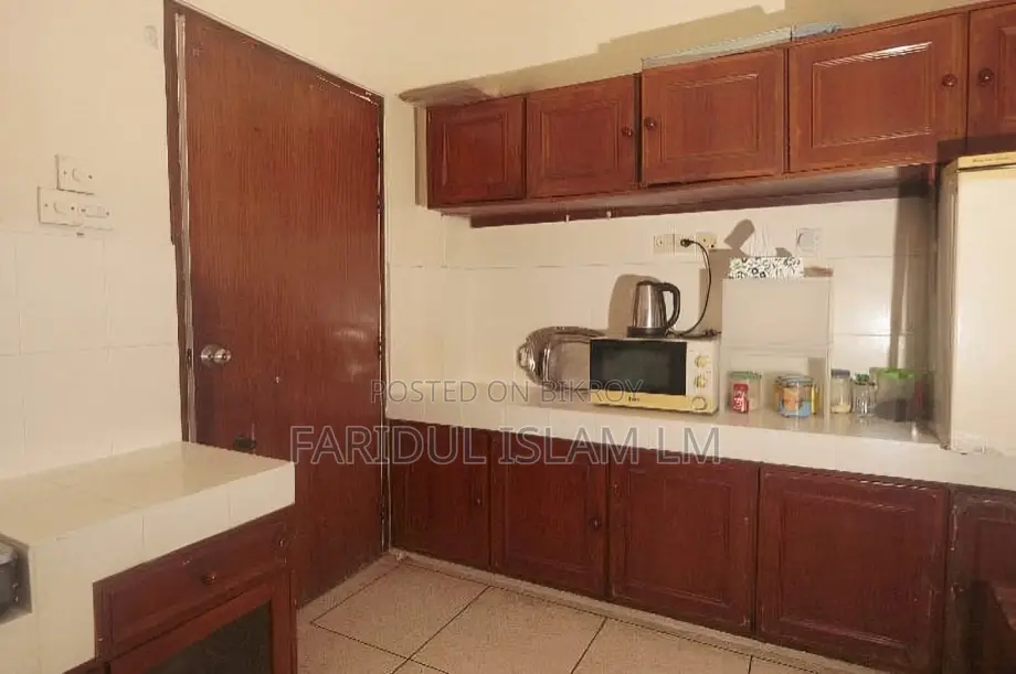1900 SFT Fully Furnished Office in Banani