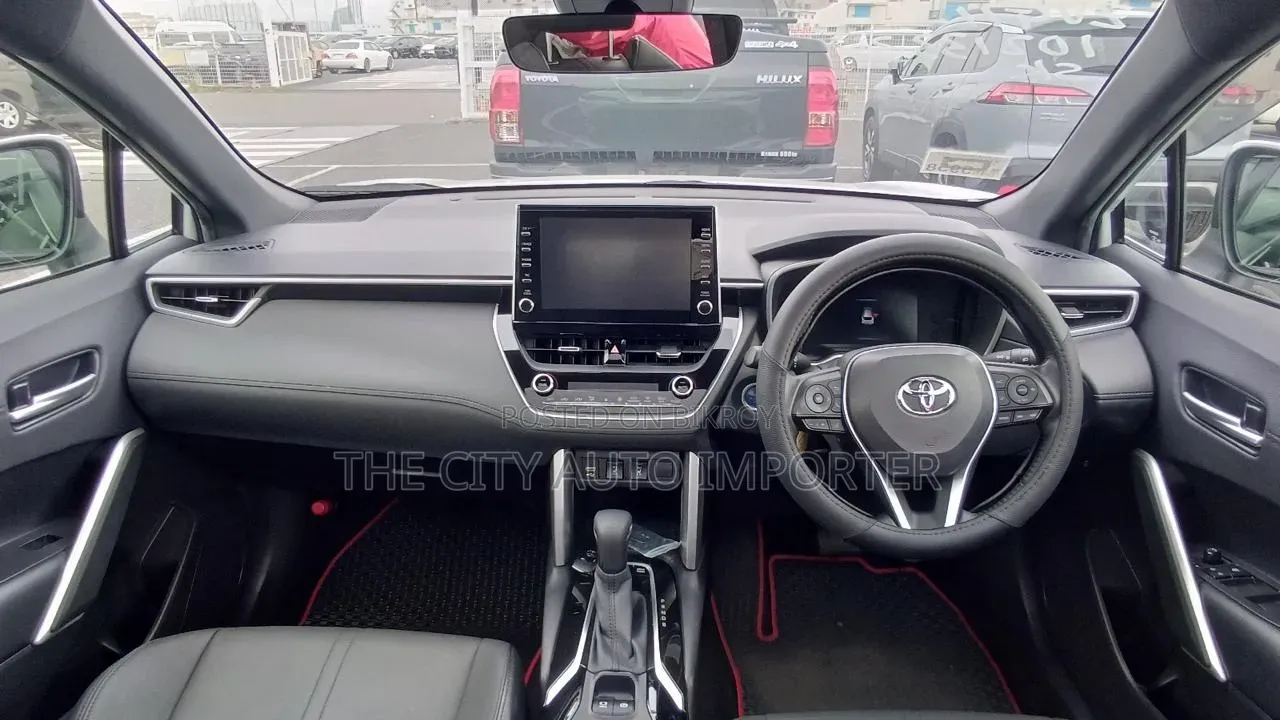 Toyota Corolla Cross 2021 Pearl