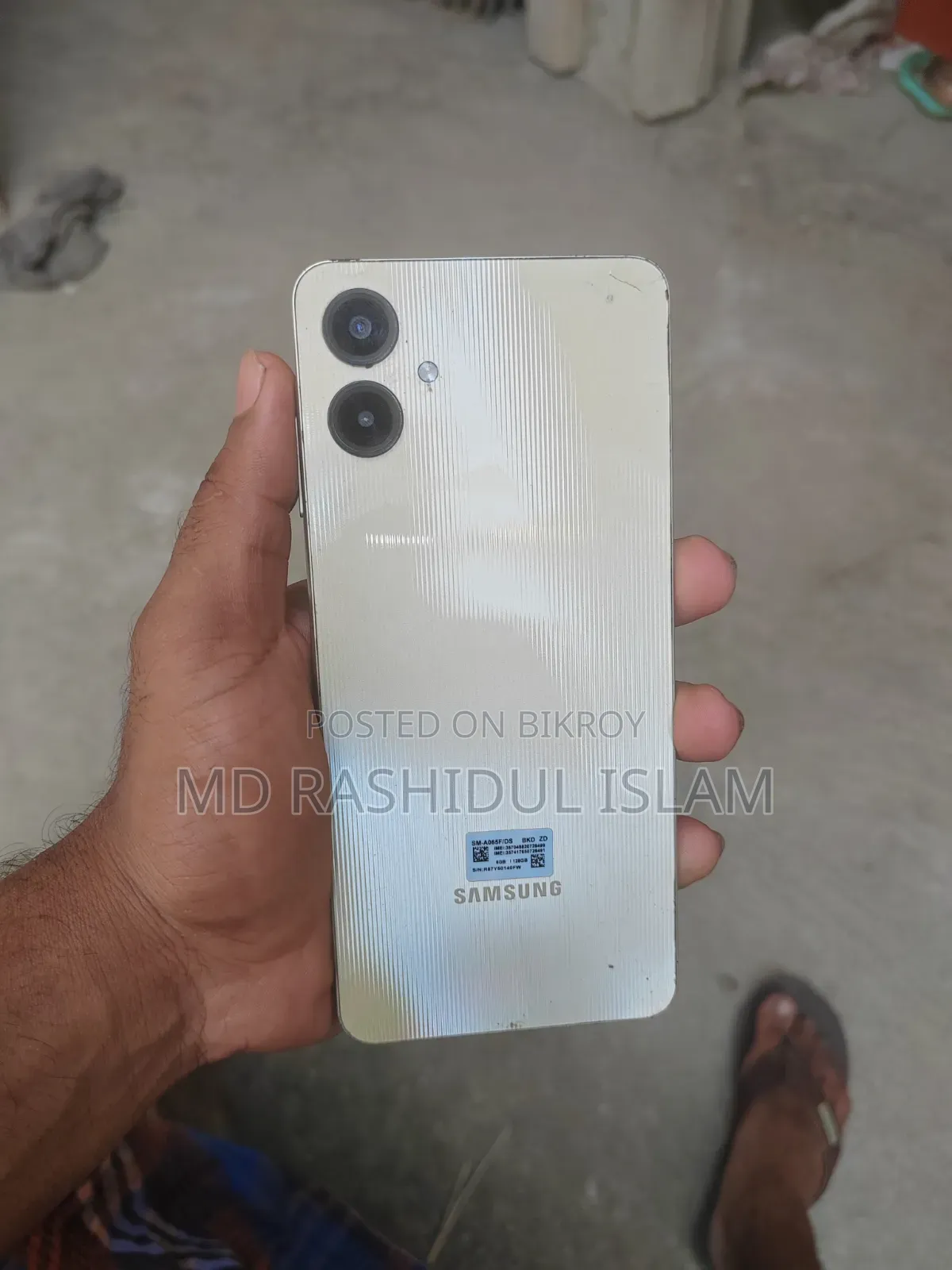 Samsung Galaxy A06 128 GB Gold
