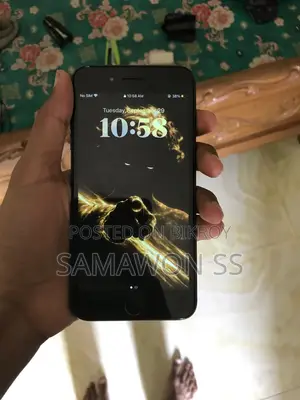 Apple iPhone 8 Plus 64 GB Black